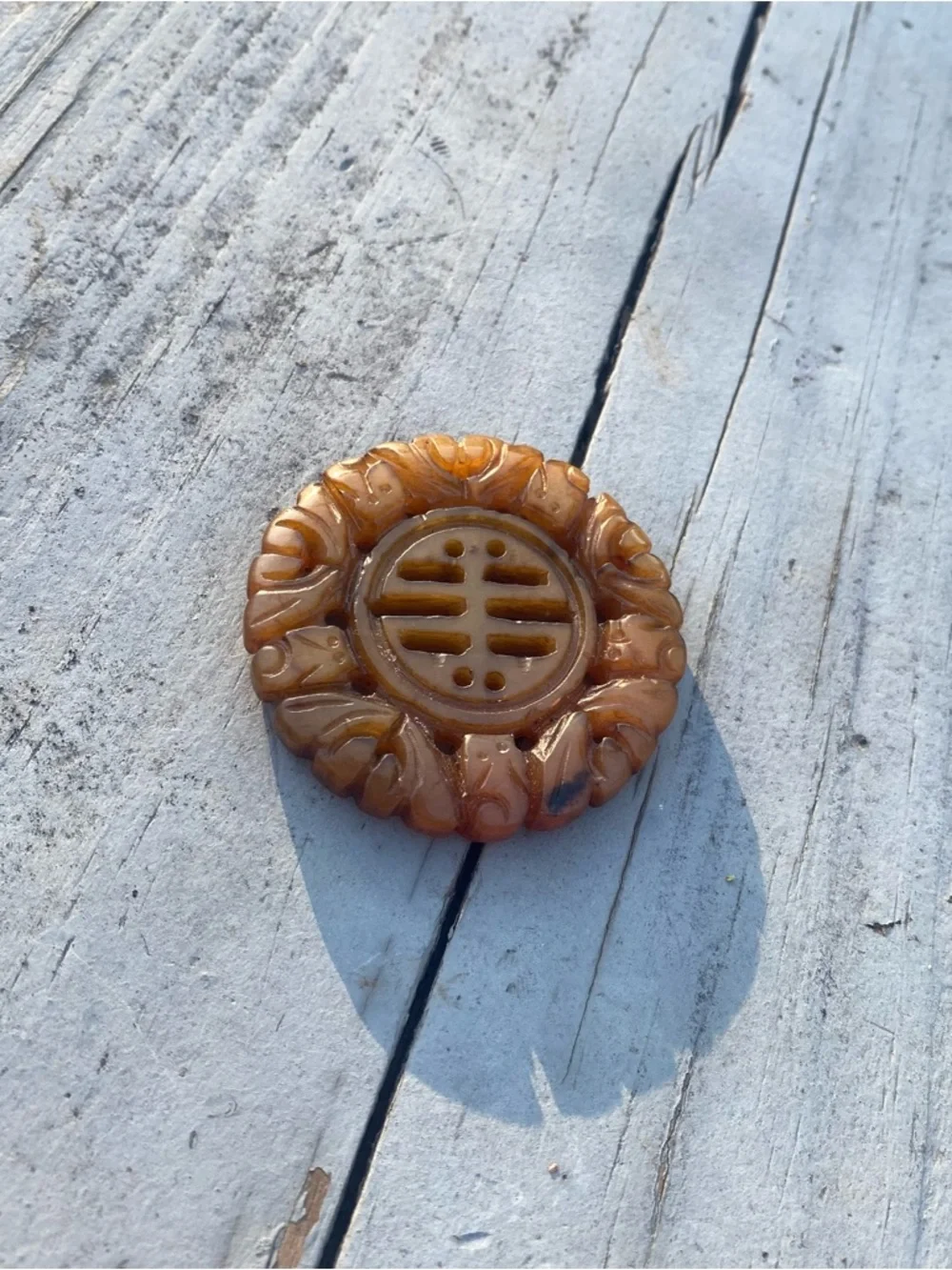 N/A carved circular
